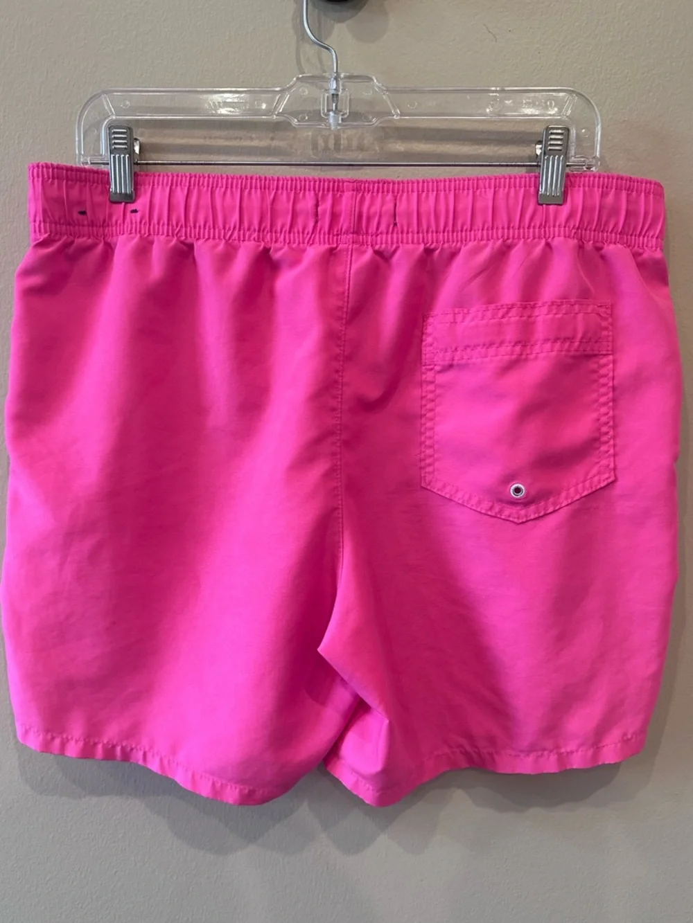 Hollister men’s hot